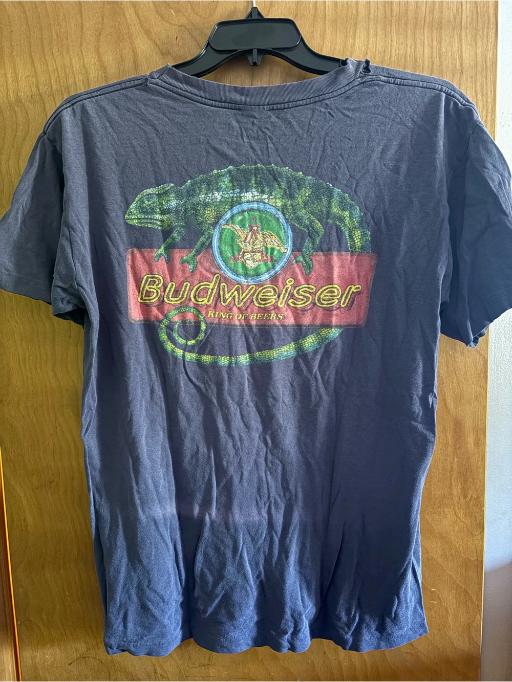 VINTAGE 90’s Budweiser Men’s Navy Graphic Logo T‑Shirt Louie the Lizard
